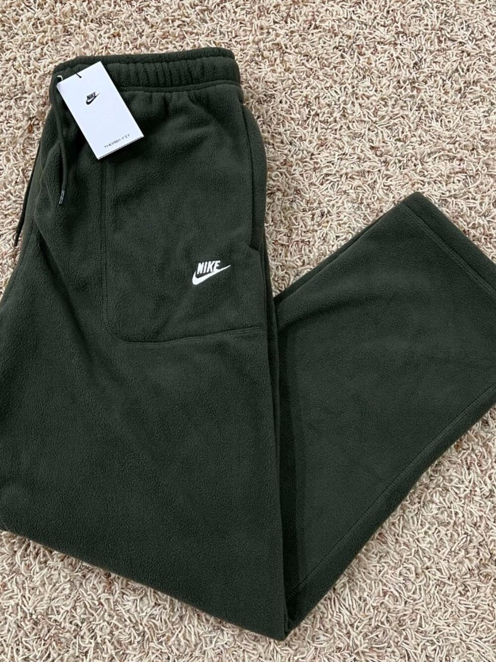 Nike Men’s Sportswear Club Winterized Sweatpants Olive HV1348-355, Size Medium